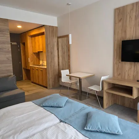 Czarna Gora 114 Apartment 3*
