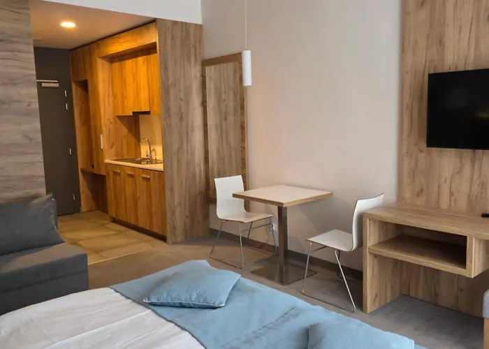 Czarna Gora 114 Apartment 3*