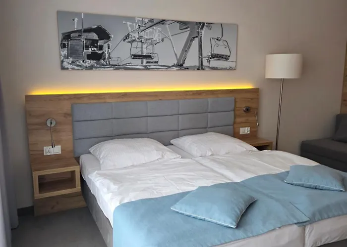 Czarna Gora 114 Sienna (Klodzko)